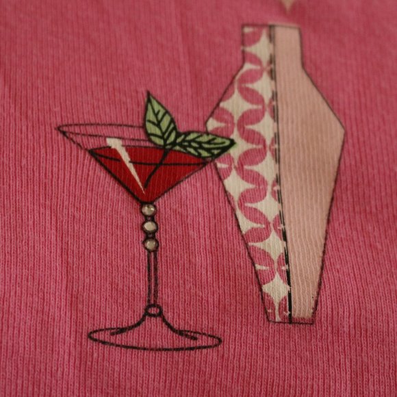 π΄3 for $20π΄ Super Cute Vintage Graphic Crop Top - Picture 6 of 10